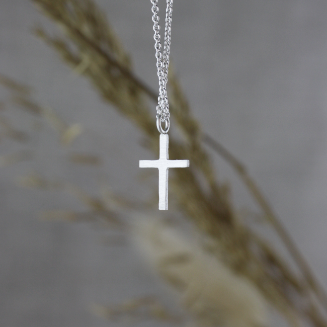 Anhänger Love Balkenkreuz